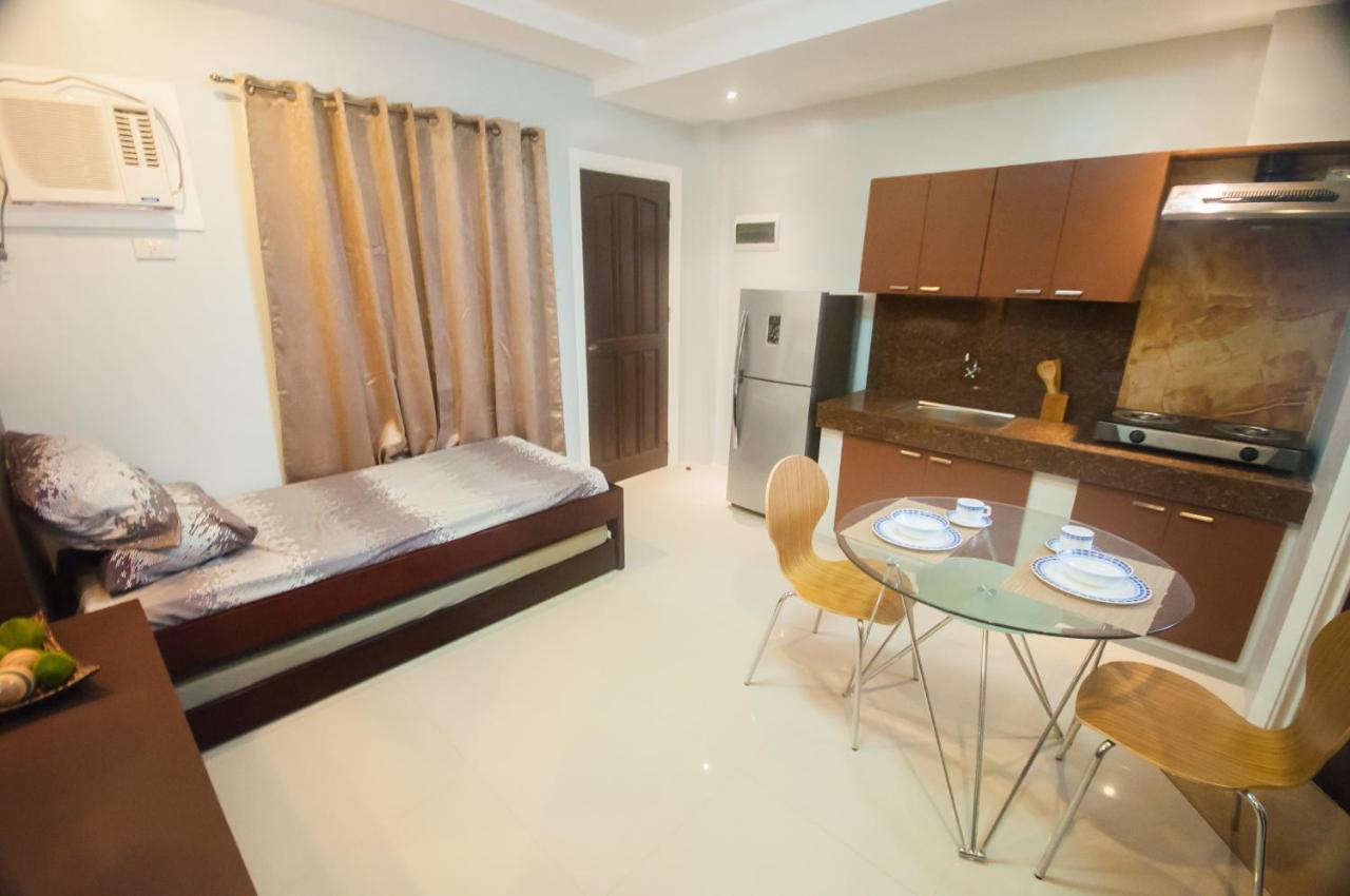 Nf Suites Davao Exterior foto